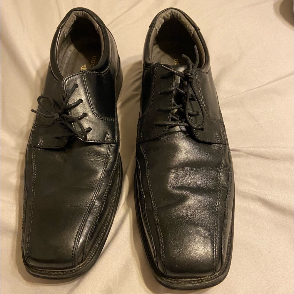 Black Dockers Dress shoes